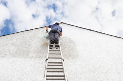 Peinture extérieure à Hauban — façades et ravalement